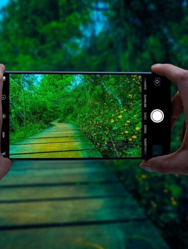 These days, photos aren’t just memories—they’re content, branding, and credibility. Whether you’re building a business, growing a social media page, or simply capturing life moments you’ll actually want to look back on, one thing is true: better photos get better results. That’s exactly where Samsung Photography Academy comes in. It’s a mobile photography course designed specifically for Samsung users, helping beginners and creators learn how to take sharp, scroll-stopping images using the camera they already own.