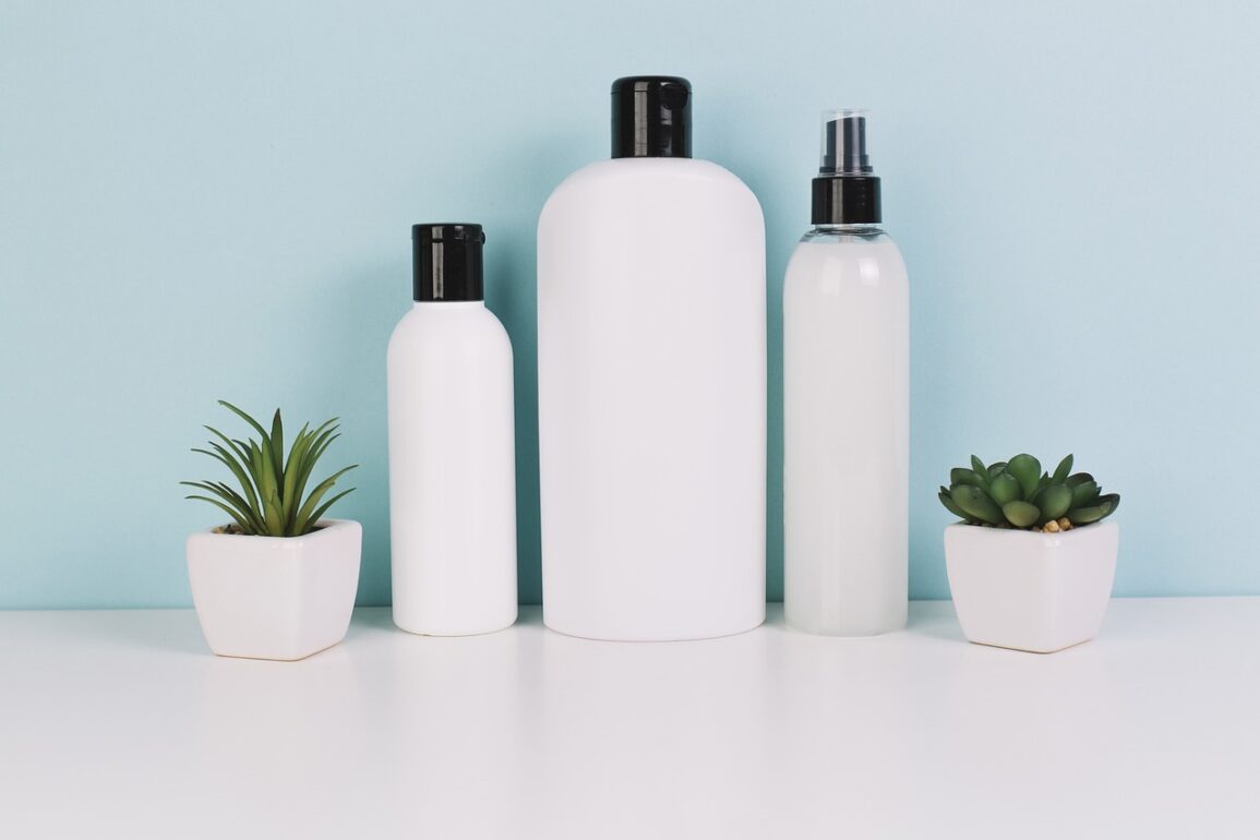 Let’s be honest. Most guys don’t want a 12-step skincare routine. You don’t want a shelf full of glass bottles. You don’t want to “layer essences.” You just don’t want to look 35 when you’re 27. That’s it. And here’s the truth: looking older than you are usually isn’t about genetics. It’s about neglect. Dry skin. Sun damage. Razor irritation. Late nights. No routine. The good news? You don’t need complicated. You need consistent. This is the skincare routine built for men who keep it simple and still want to look sharp.